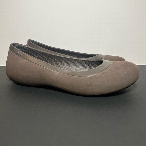 CROCS Shoes - Womens CROCS Dark Brown Slip On Ballet Flats / Size 7